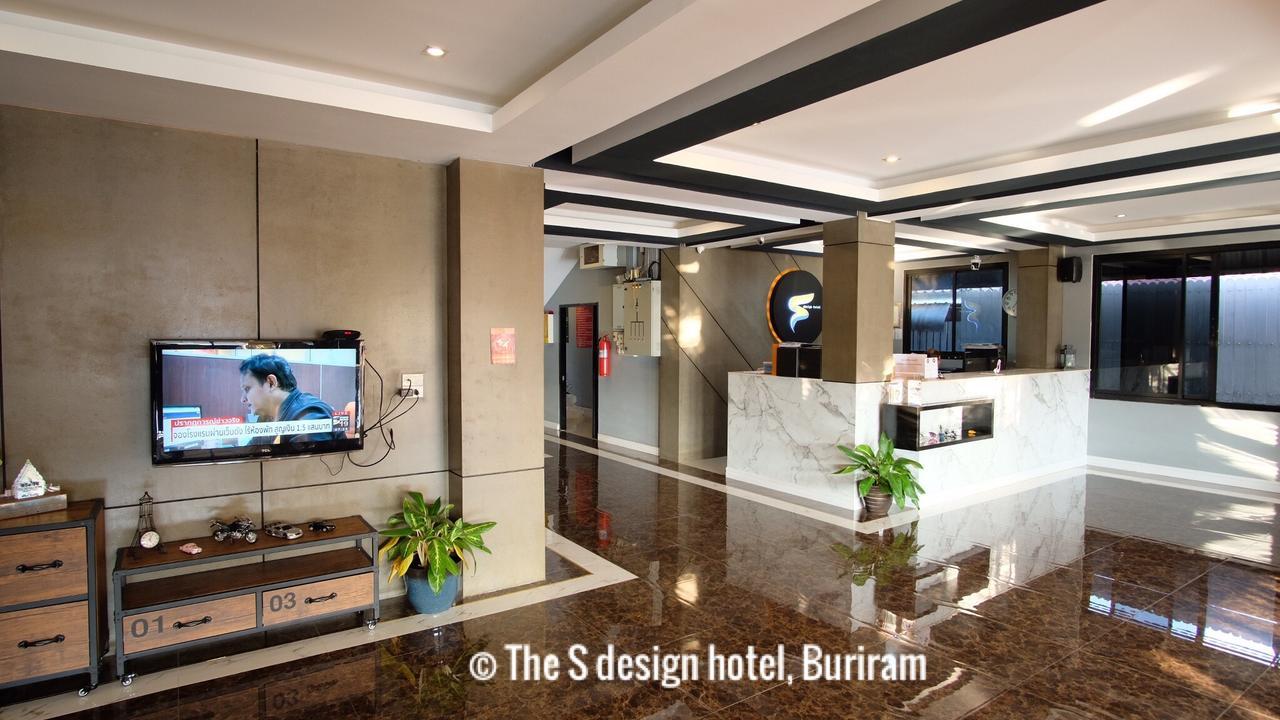 The S Design Hotel Бурирам Экстерьер фото
